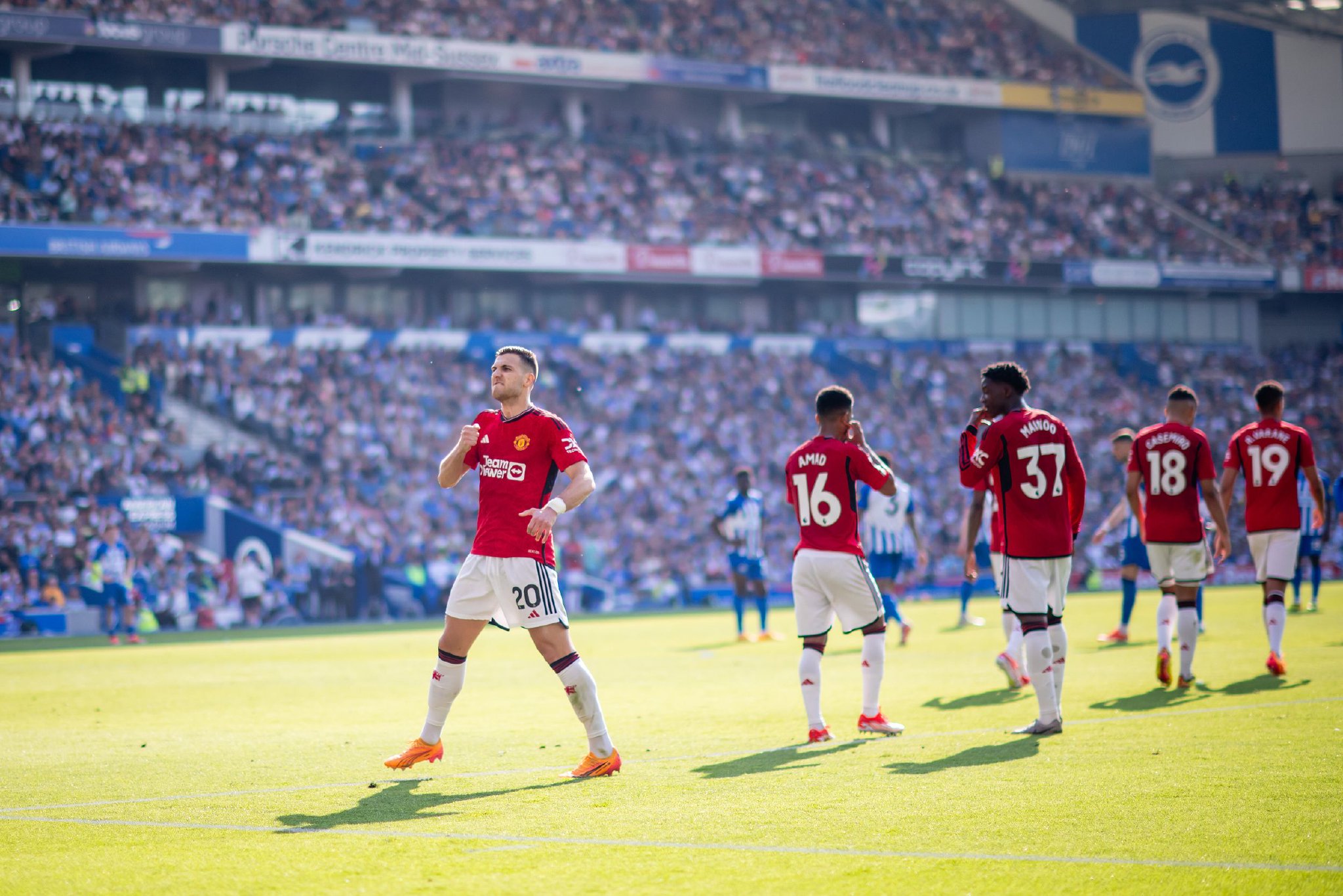 一个让人心 一个让人心